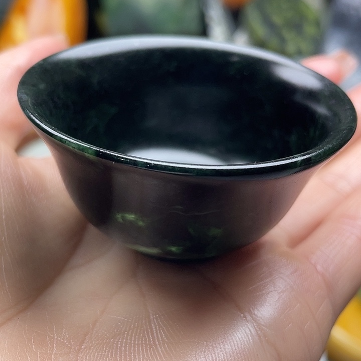 炎***凉和田玉（糖玉）未镶嵌挂件