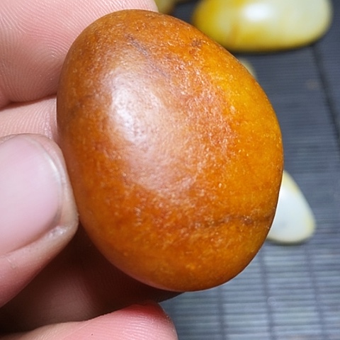 新疆和田原石石头