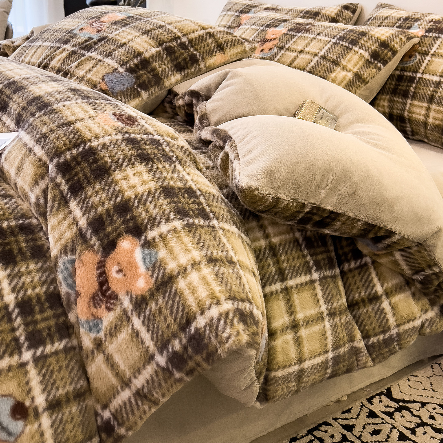 兔毛绒牛奶绒床上四件套卡通加厚绒面被套珊瑚绒床单人三件套床笠