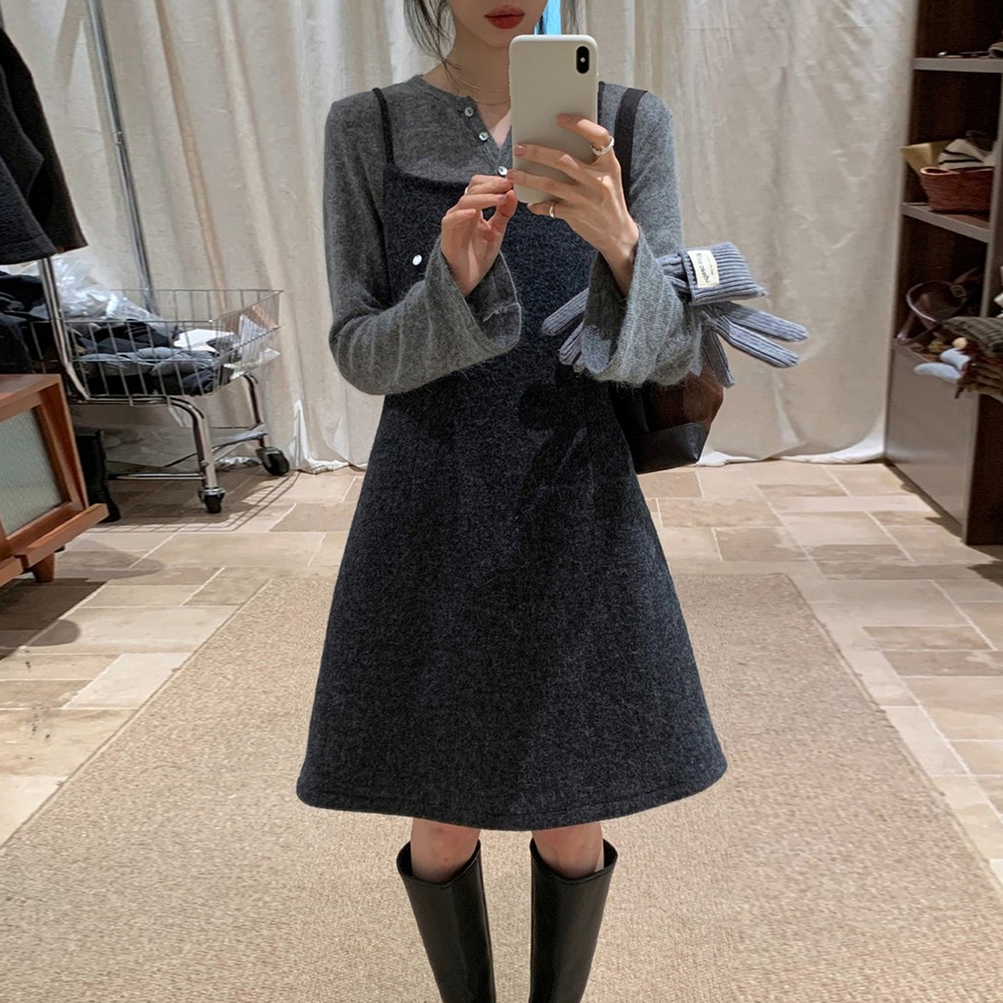 2025新款小香风灰色针织吊带连衣裙子女秋冬韩系穿搭一整套装短裙