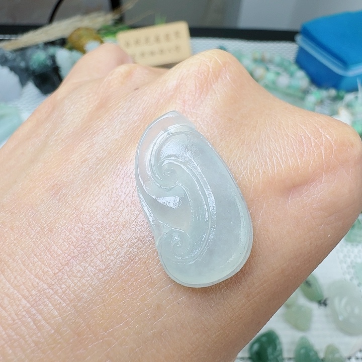 未镶嵌定制翡翠挂件