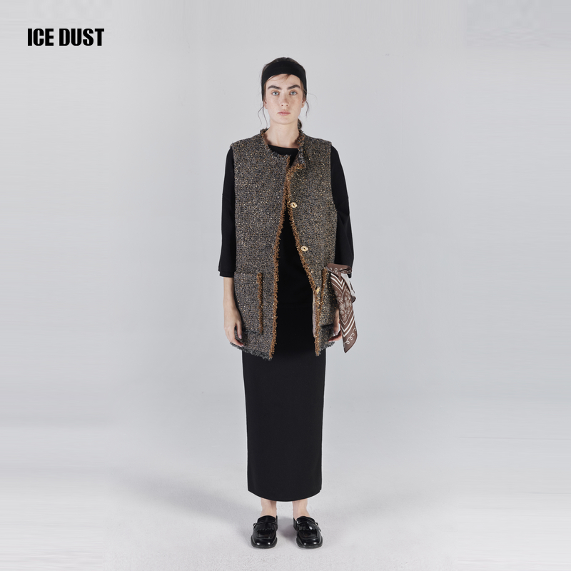 ICEDUST 24冬季胶囊新款小香风金扣圆领撞色拉毛长款加厚马甲女士