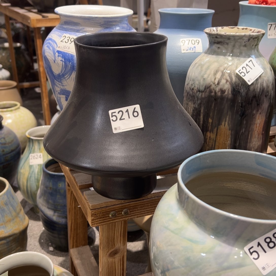 瓷片5216高24口11.5默认无孔的，现在