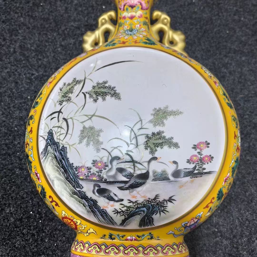 三号链接；精致摆件