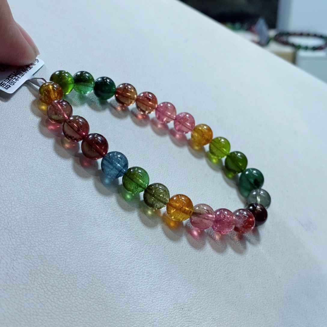 碧玺手链未镶嵌?**?碧玺