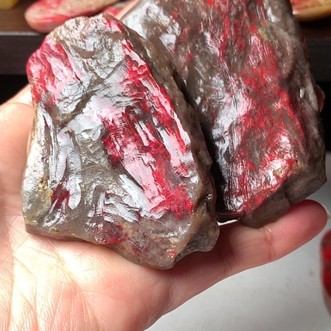 昌化石和*昌化鸡血石原石