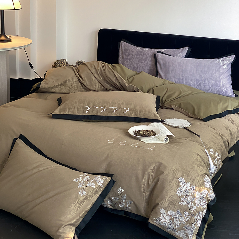秋冬高级感美式轻奢2025全棉磨毛鎏金绒四件套加厚纯棉被套床品