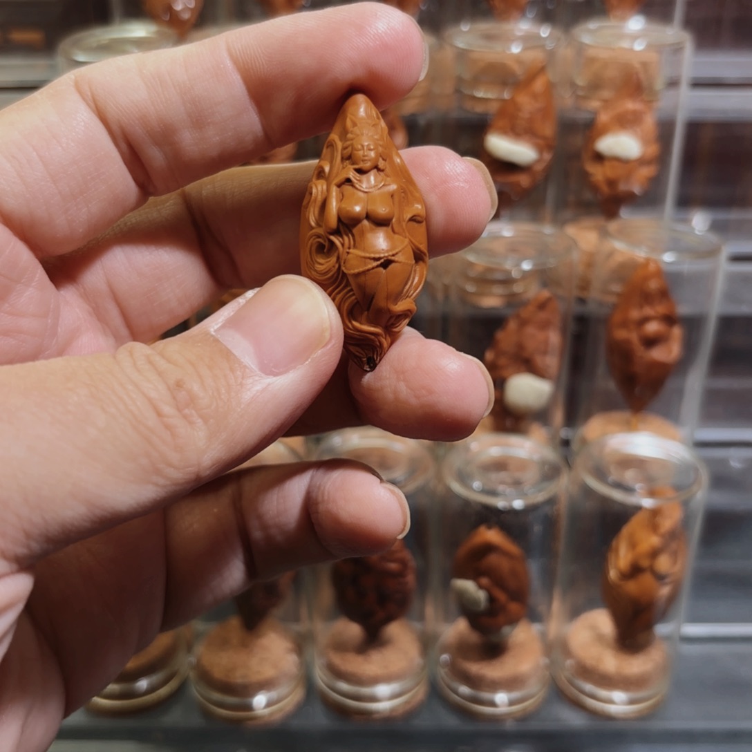 手串/手链橄榄核九尾狐