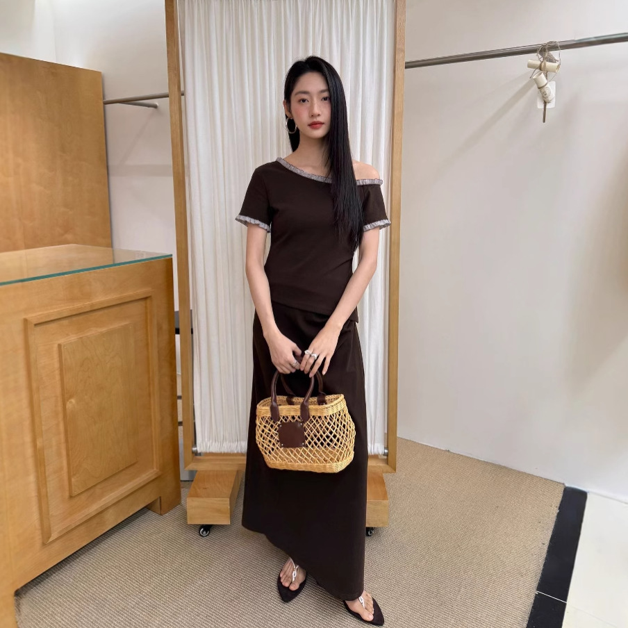 25夏法式时尚套装女抽褶裙子斜肩t恤两件套S5350