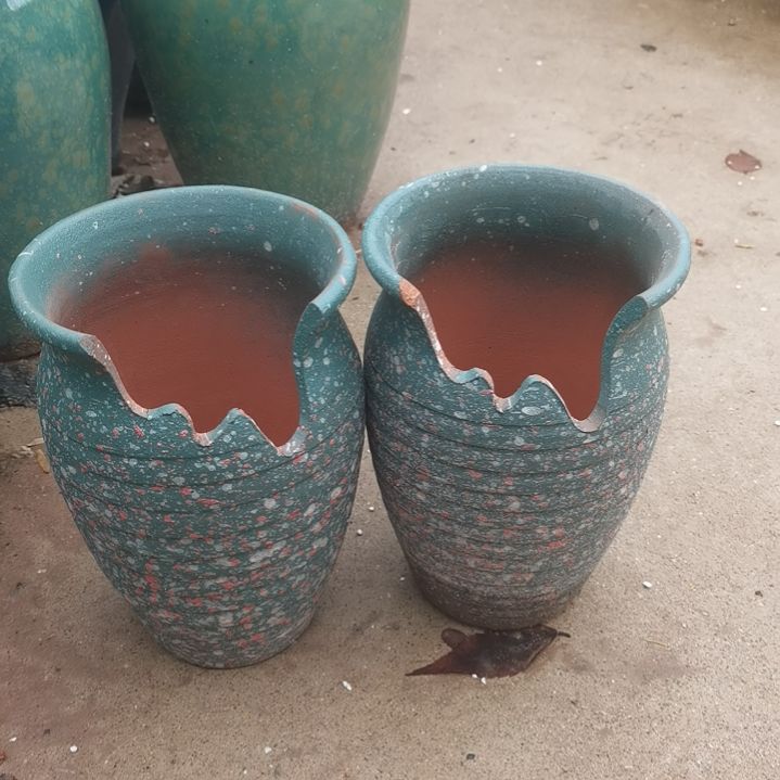 口14高21瑕疵两个盆子