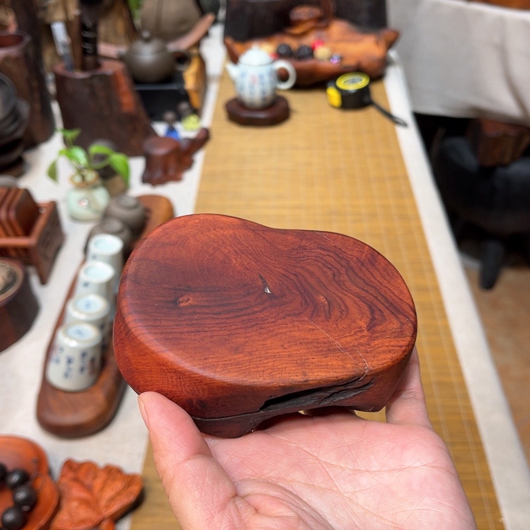 老挝红酸枝随形壶承