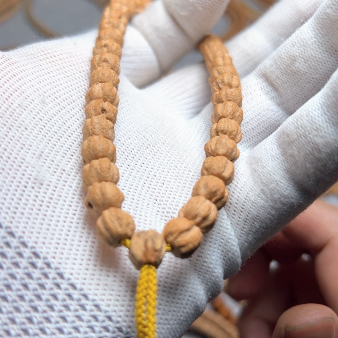 柏香籽/百香籽手串*️*