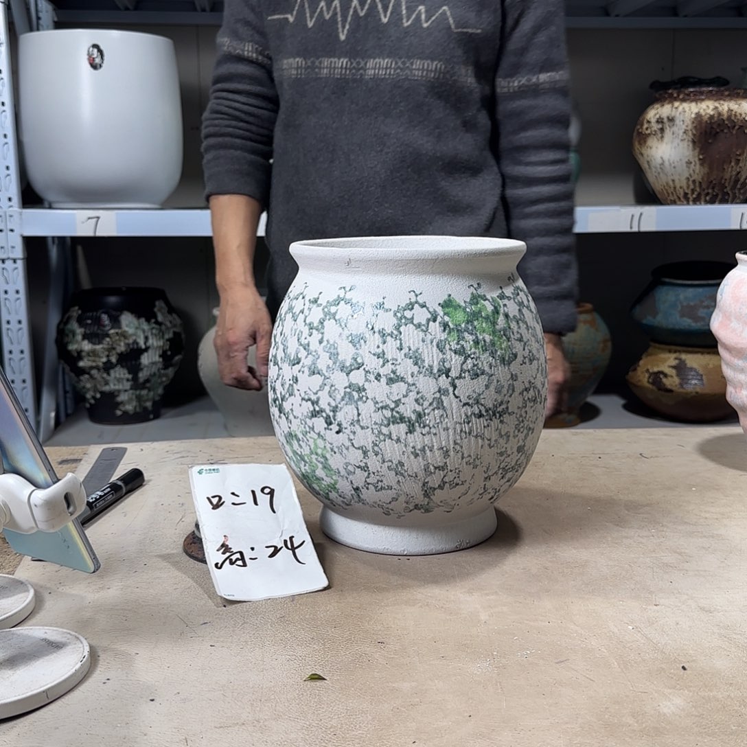 19@24 紫砂花盆尺寸