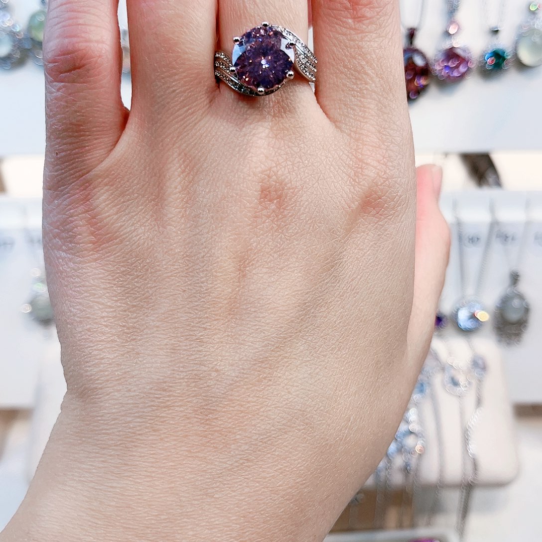 痴****银S925镶嵌芙蓉石戒指