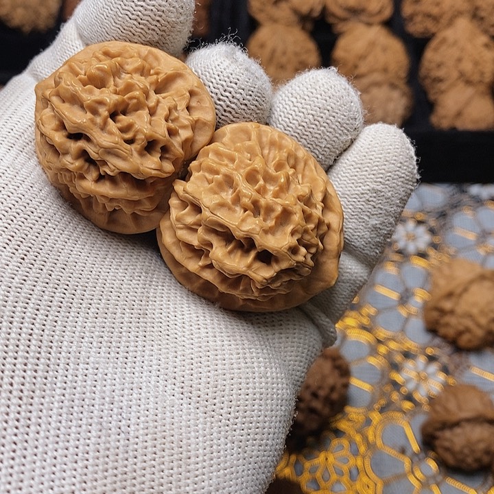 文玩核桃把件画***北秦岭秦闷