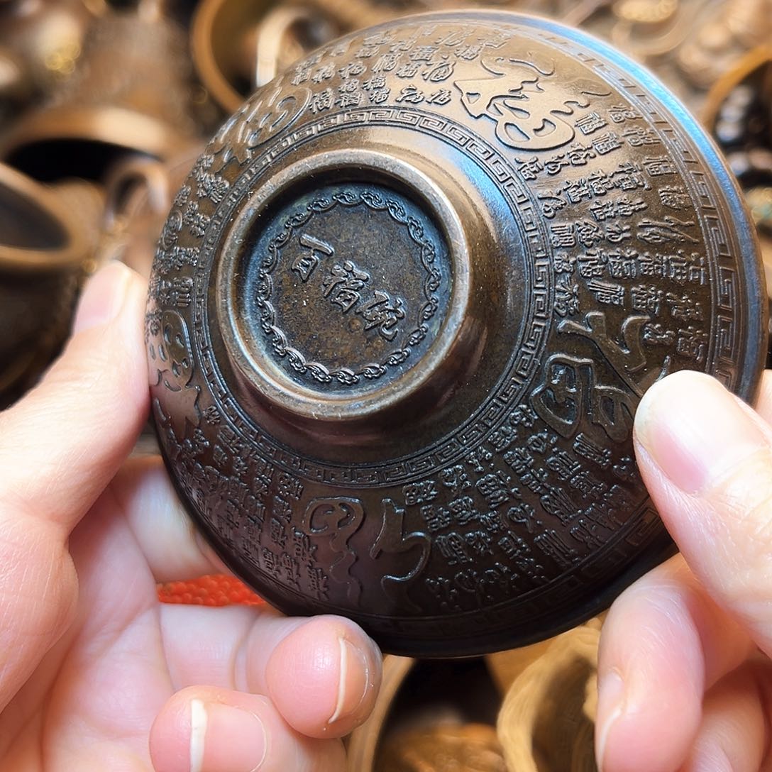 精美铜器工艺品等