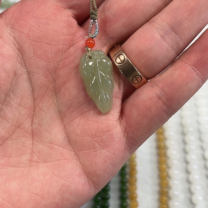 和田玉（糖玉）未镶嵌颈饰