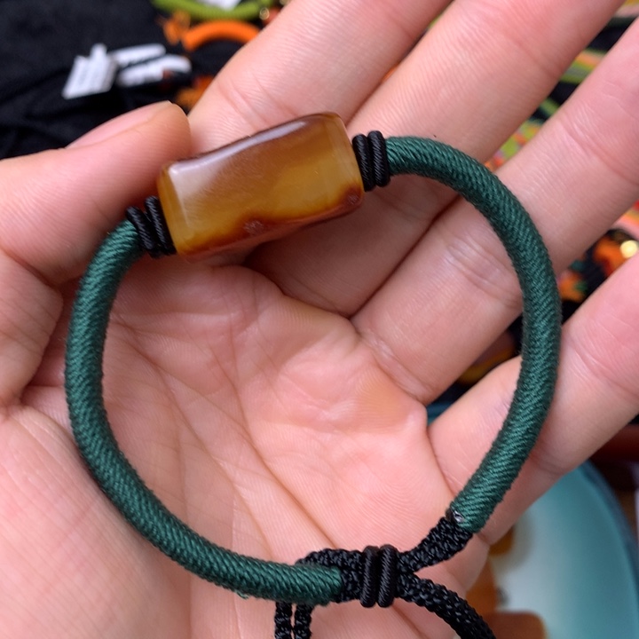 滋***味吊坠猴头核桃手牌