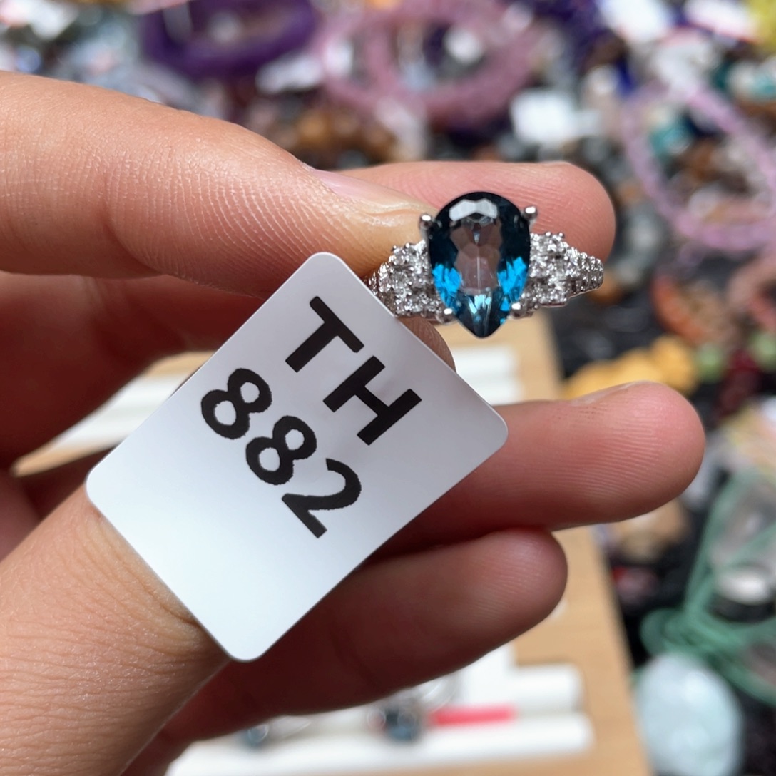 水晶多样性发一只未镶嵌