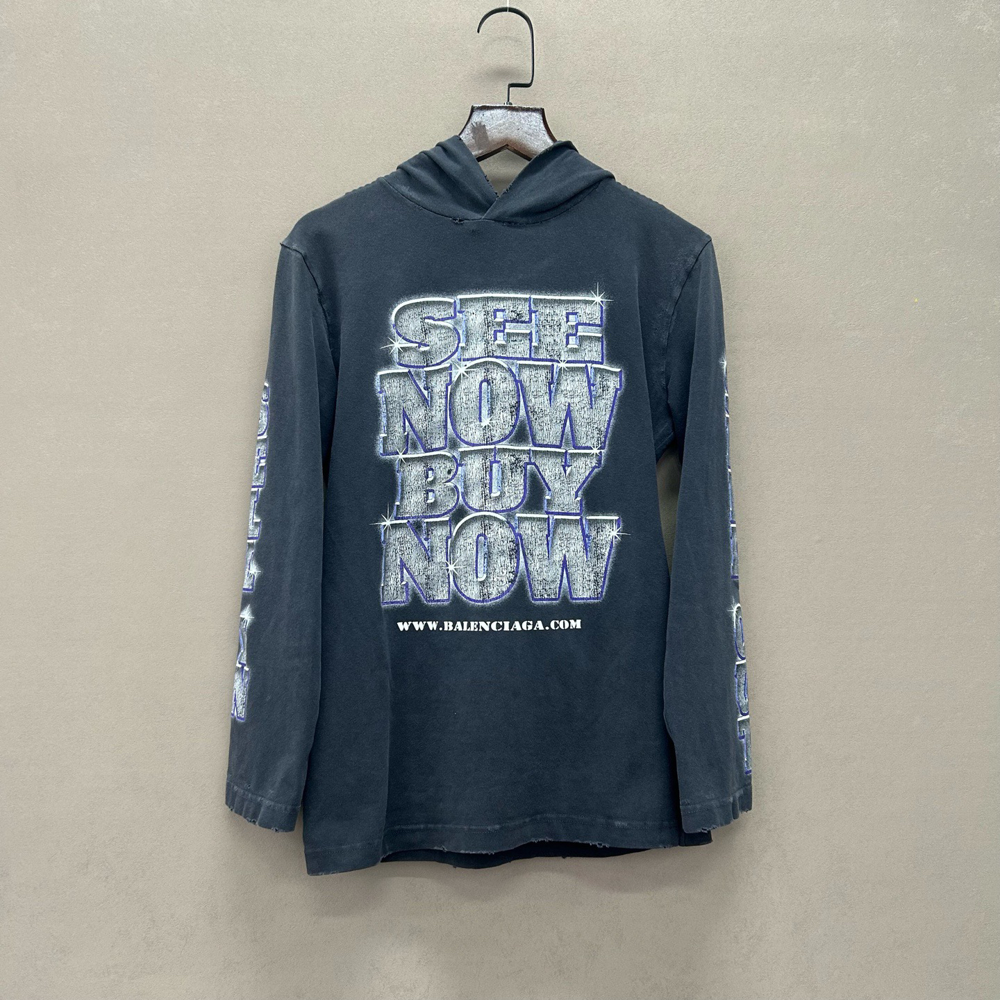 99新 Balenciaga/巴黎世家 字母logo印花连帽卫衣 M码 ys000298