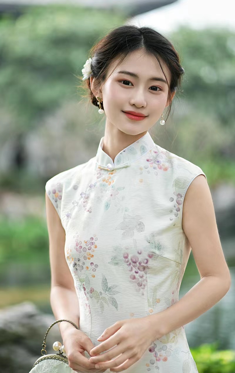 (葡萄)春夏常规款日常旗袍白色无袖中长款立领