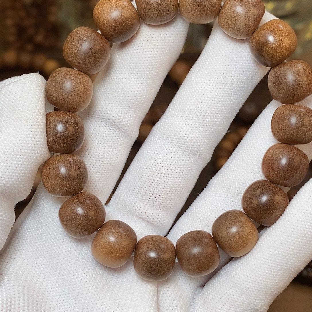 檀香木正区印度迈索尔老山檀香11/12mm沉水