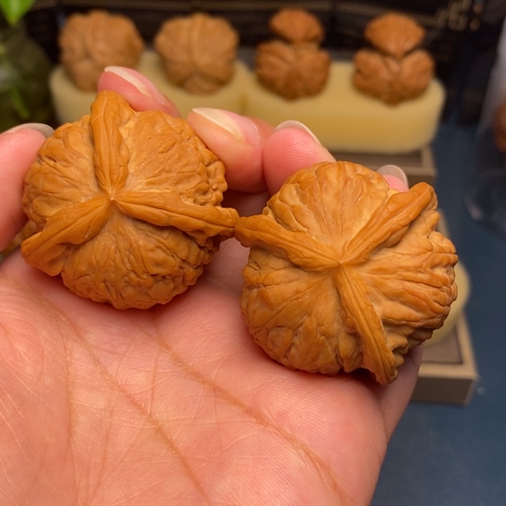 【闪购商品】文玩核桃把件石门元宝球奔