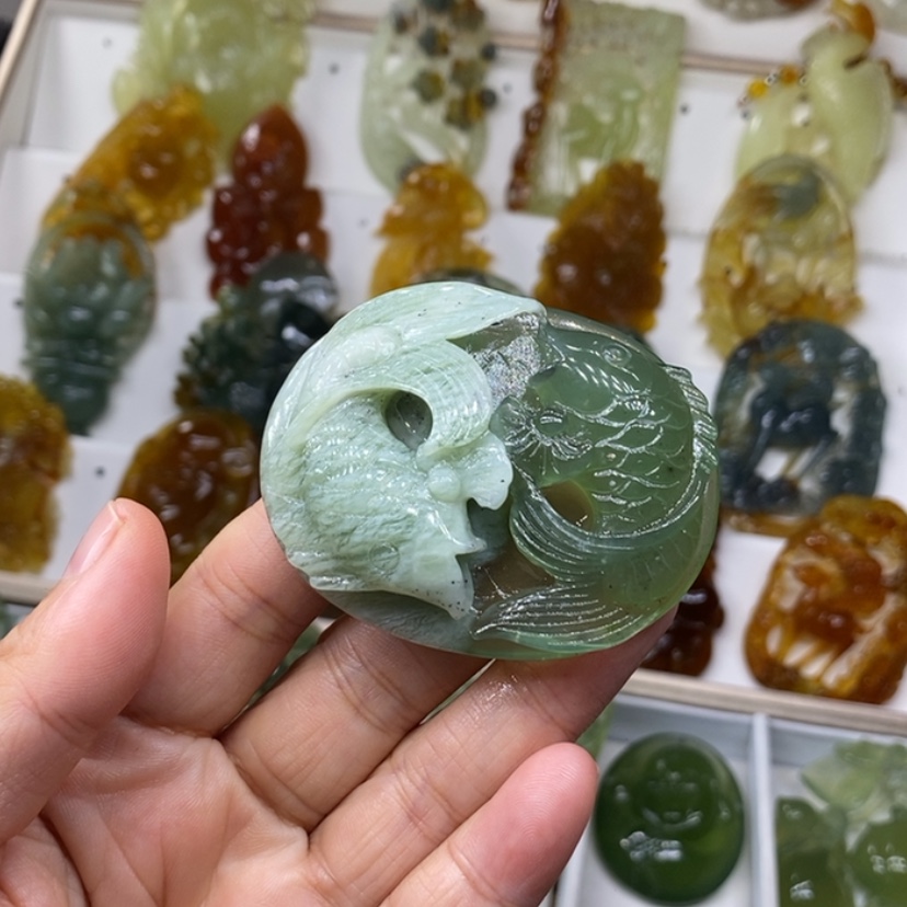【闪购商品】未镶嵌蛇纹石玉颈饰
