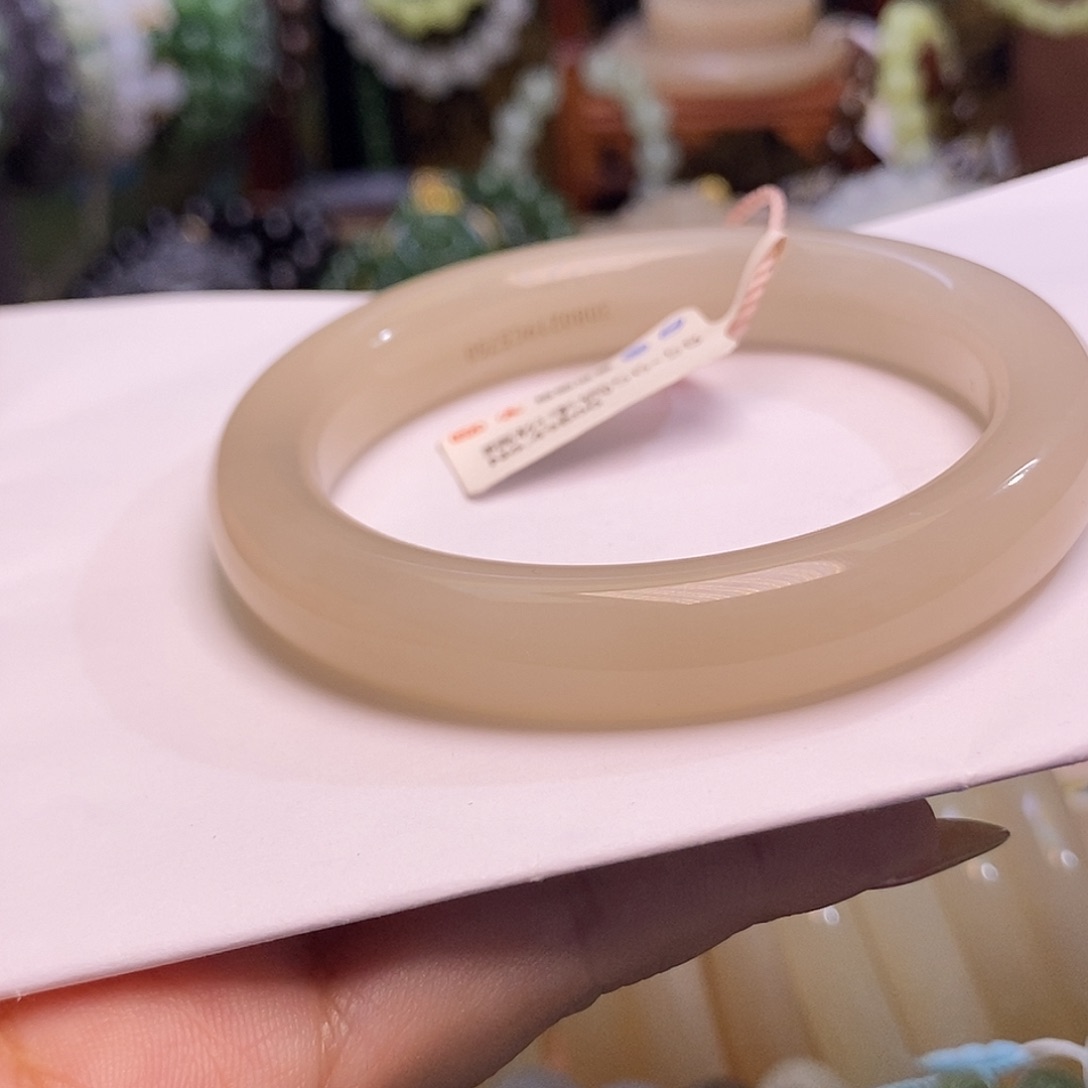 和田玉未镶嵌颈饰藕粉老矿料收藏手镯58