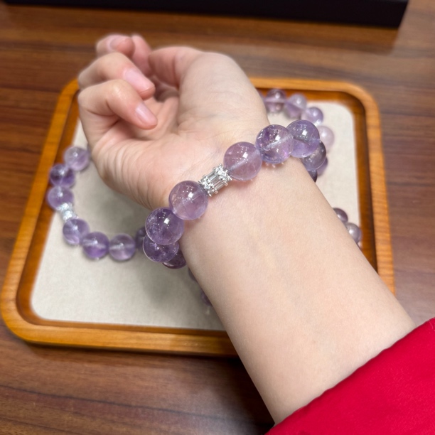 S42梦幻碎冰冰天然紫水晶手串-多样性发其一