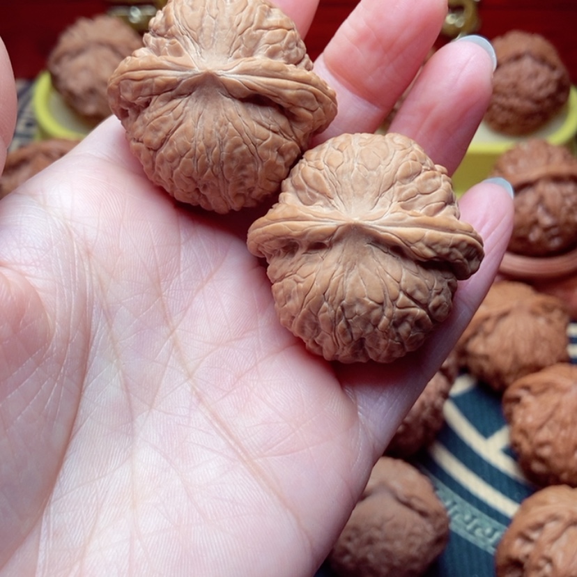 【闪购商品】文玩核桃把件杰*乾隆磨