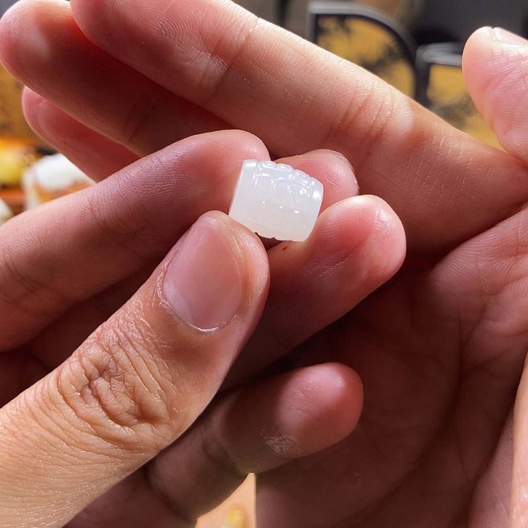 和田玉未镶嵌颈饰ご***つ