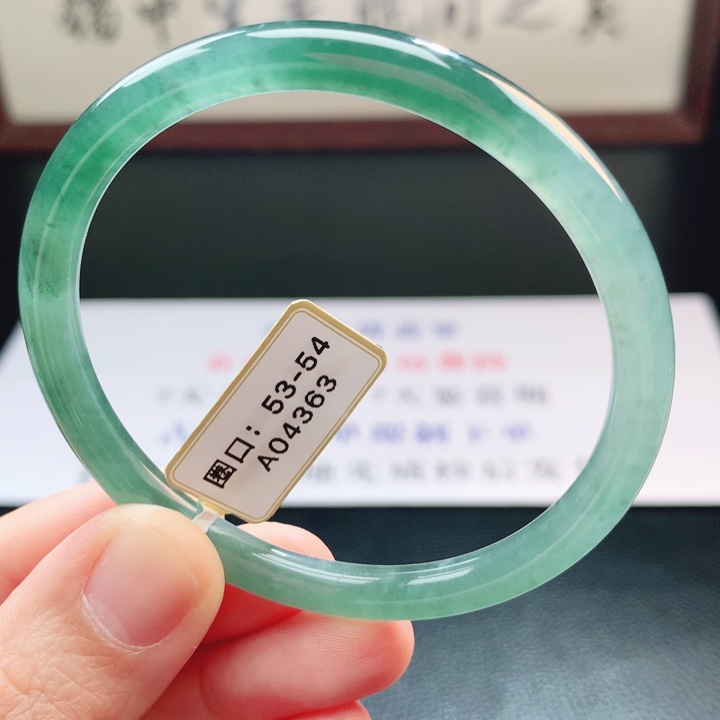 翡翠未镶嵌手镯翡翠手镯33