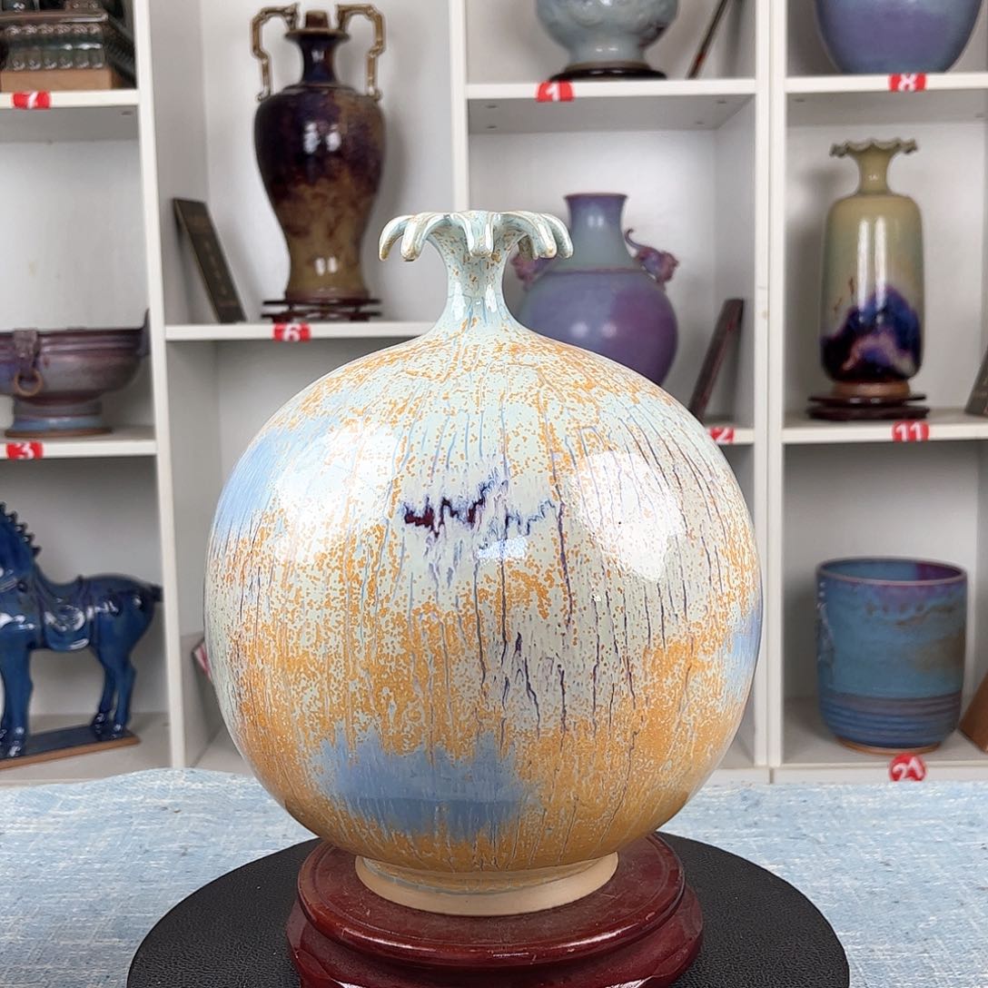 瓷片摆件……石榴瓶……