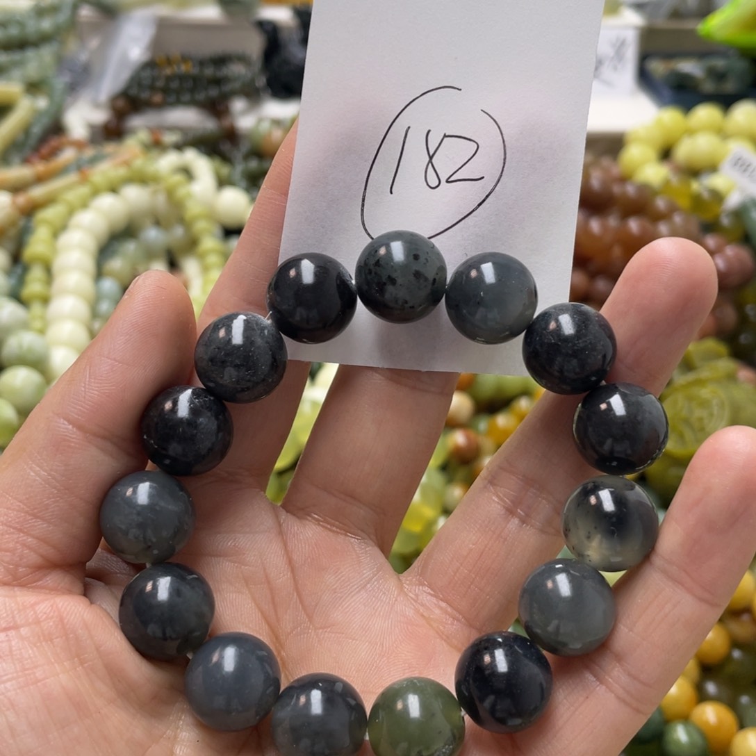 蛇纹石玉手链未镶嵌