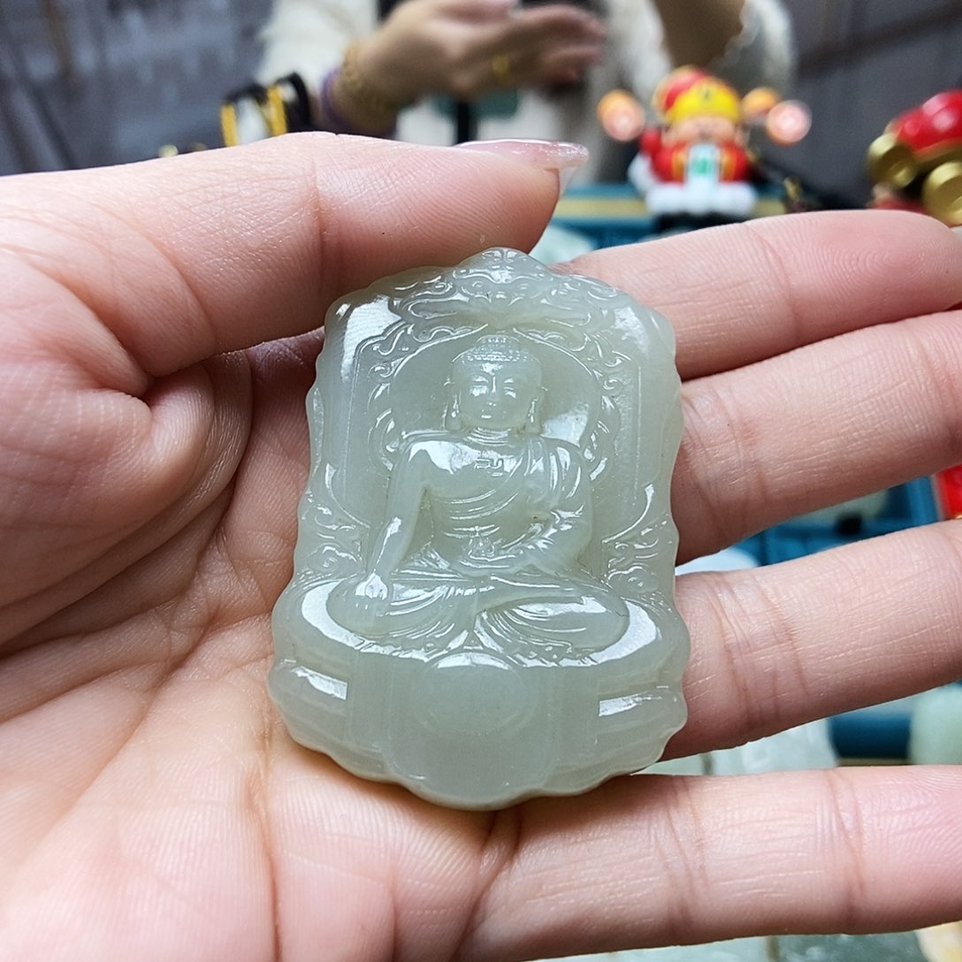 和田玉颈饰未镶嵌S**?