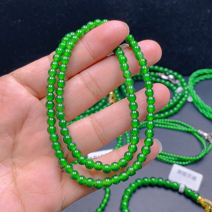 颈饰未镶嵌翡翠A货卡5 锁骨