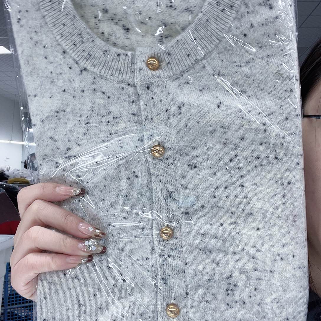 蓝*丫009兔兔兔兔兔