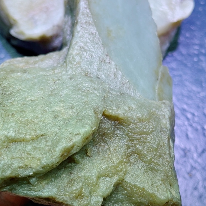 和田玉未镶嵌珠宝半成品