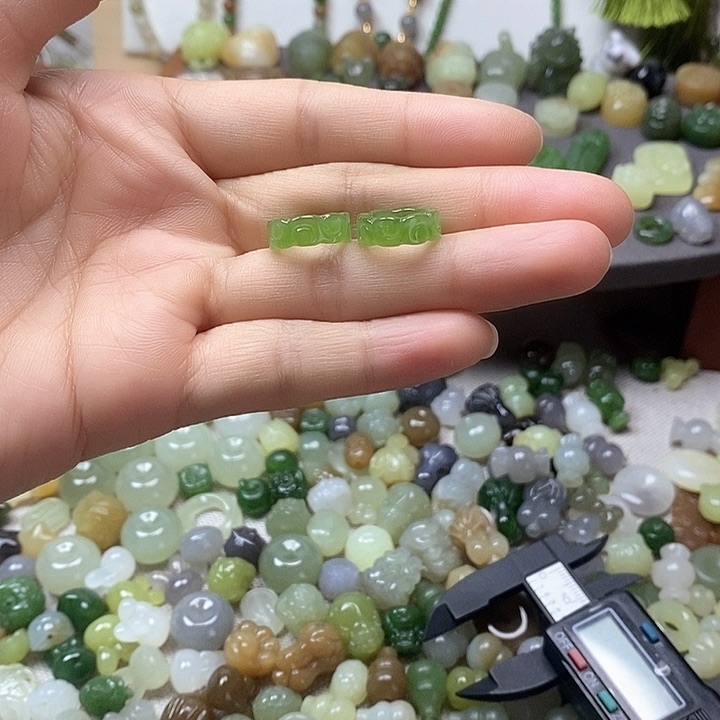 未镶嵌和田玉挂件跑环168一个多样性发其一