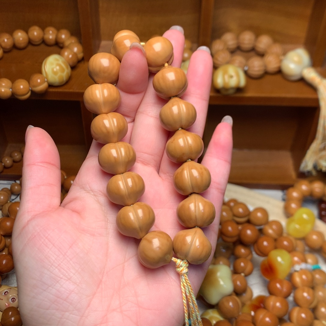 猴头核桃把件17高定屁桃手持