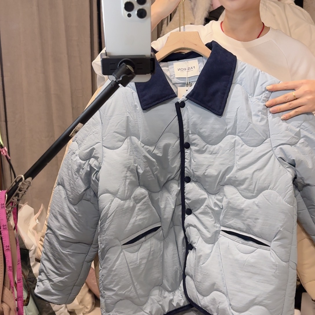 全新无暇浅蓝灰色m