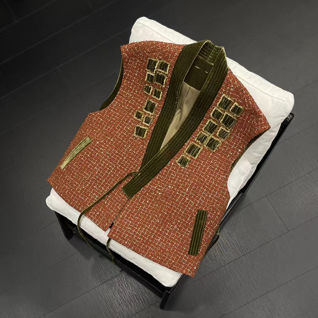 【复古星轨】设计感复古小香风珠片丝绒拼接马甲