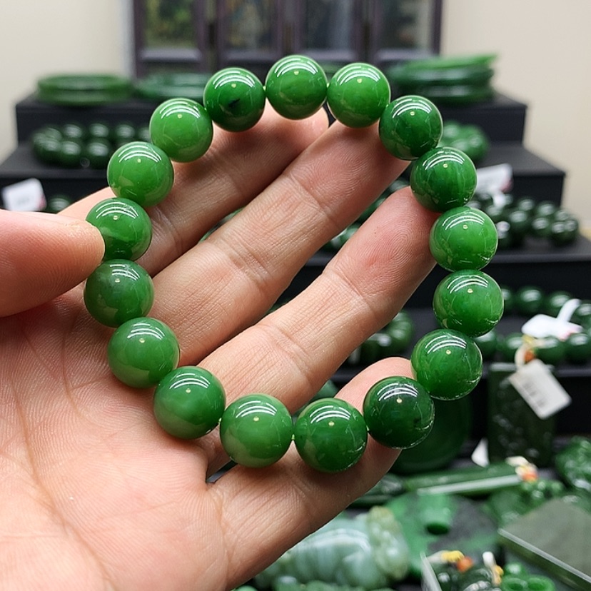 【闪购商品】未镶嵌和田玉（碧玉）手链琴**画