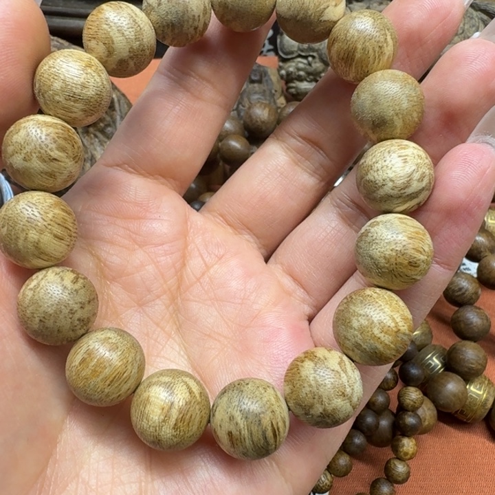 沉香手串馨安居沉香定制款