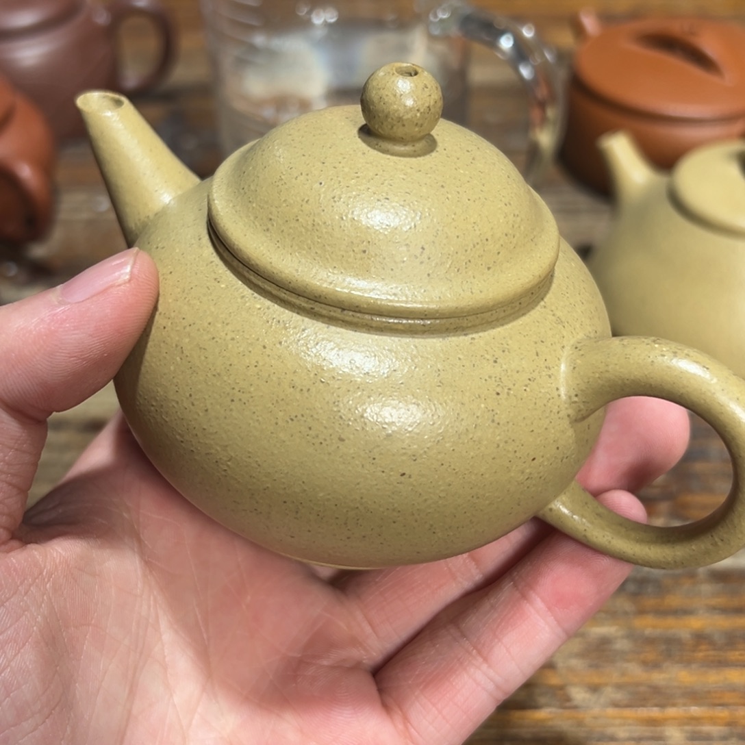 紫砂茶壶紫砂的味道很