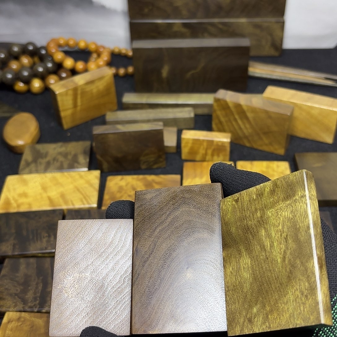 米***生金丝楠一物一拍链接
