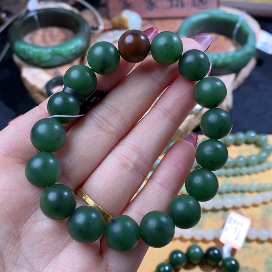 和田玉碧玉12mm柔光圆珠未镶嵌