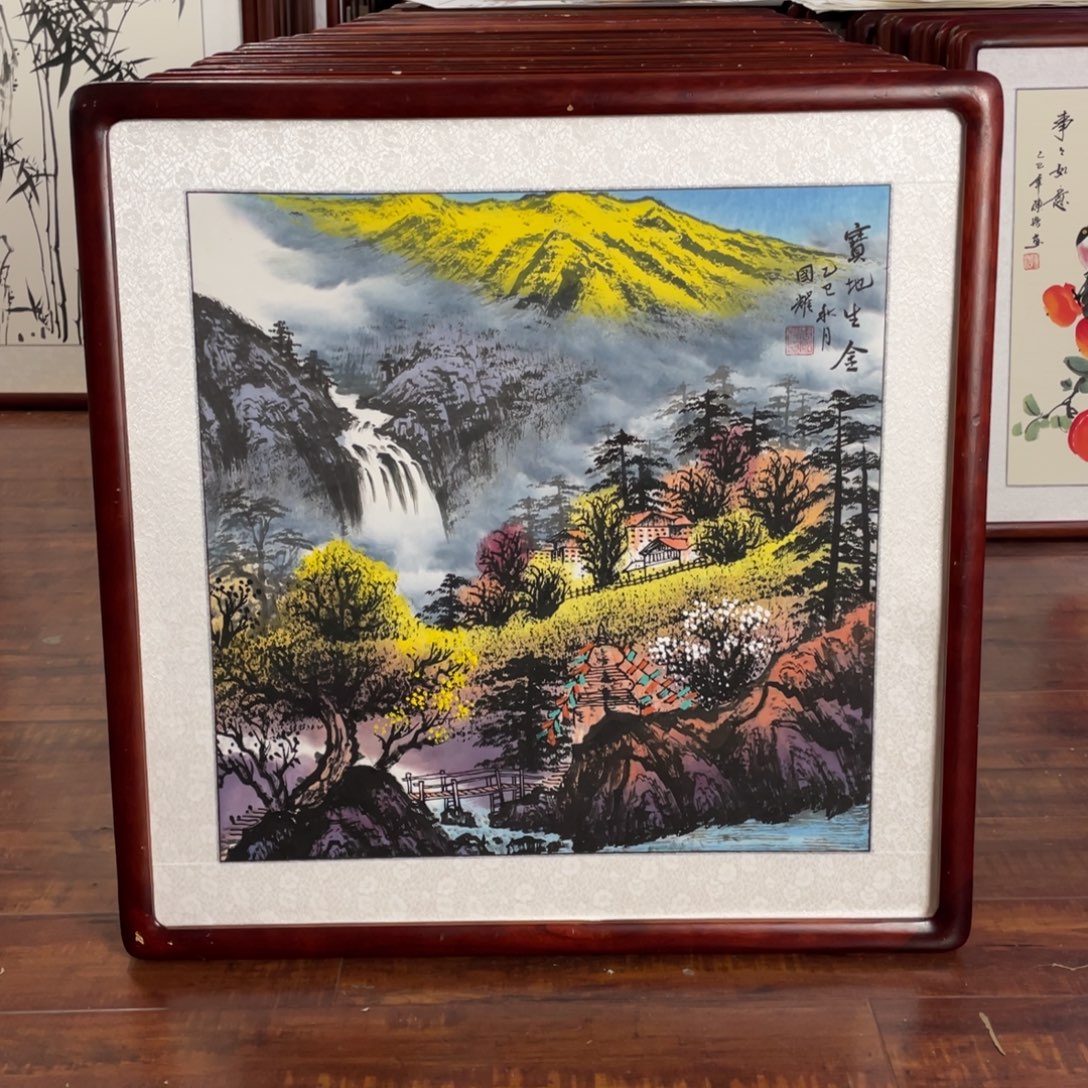 国画带框尺寸63*63厘米