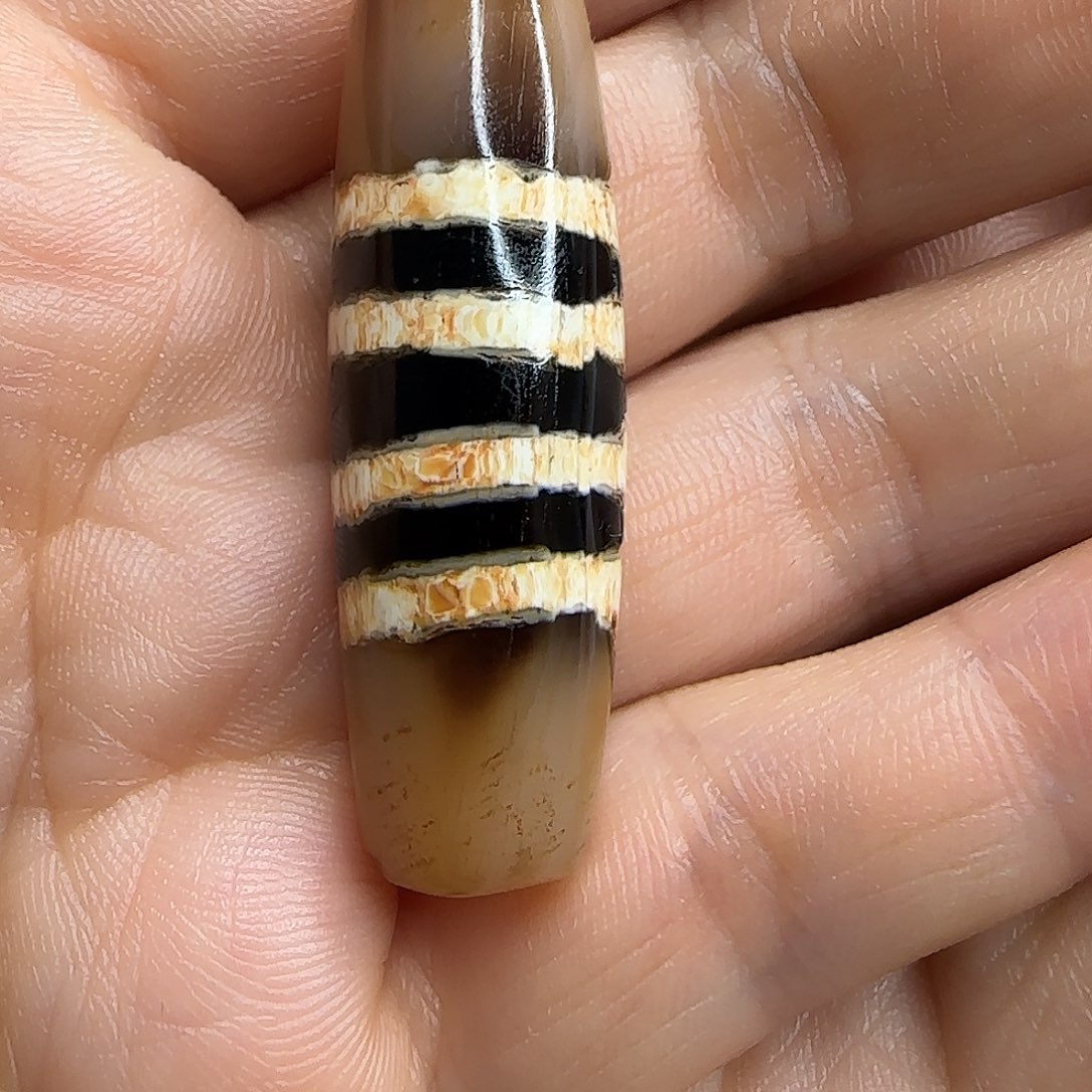 8***1玛瑙/玉髓未镶嵌颈饰